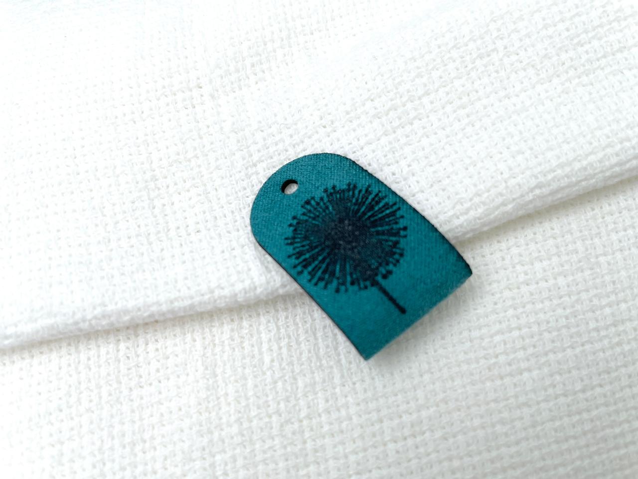 Kunstleder Label zum Knicken "Pusteblume" Aqua