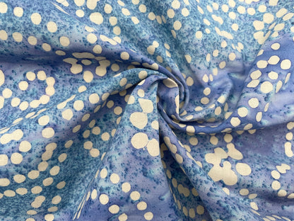 Baumwoll Stoff UNIQUE CRAFTED BATIK COTTON "Blumenmuster" Lavender