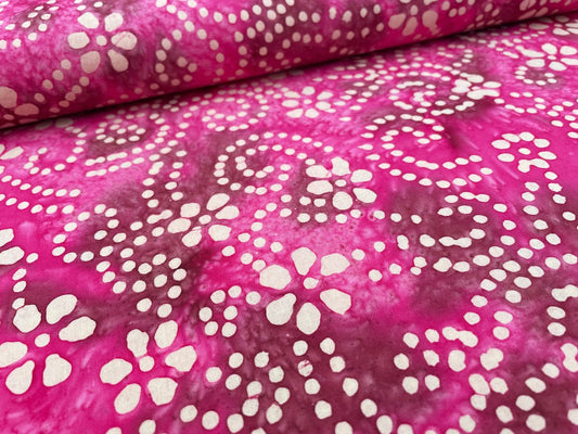 Baumwoll Stoff UNIQUE CRAFTED BATIK COTTON "Blumenmuster" Cerise
