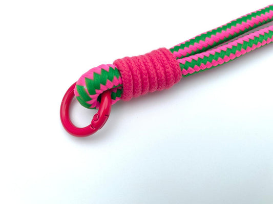 Kordel mit Karabinern 26,5cm Pink Grün Rot