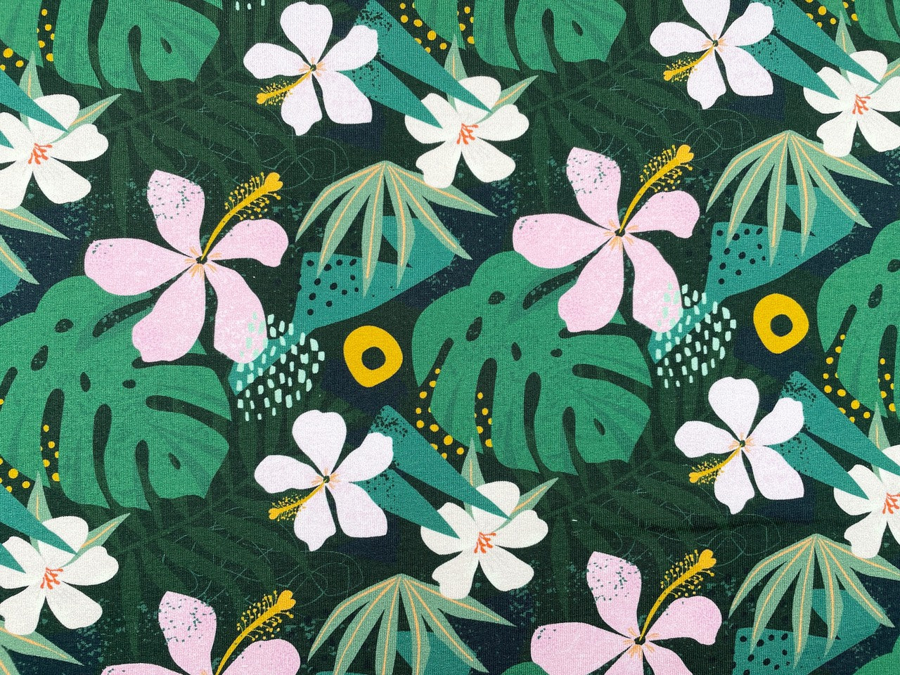Digitaldruck Kuschelsweat "Jungle Flowers" Grün